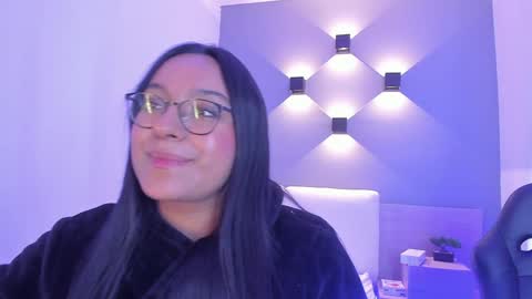 Ella online show from 12.17.24