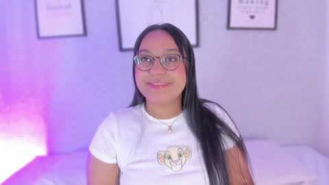 Ella online show from 12.21.24