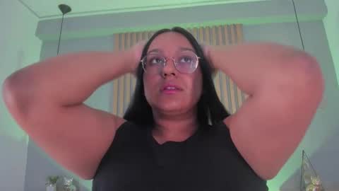 Ella online show from 12.17.25