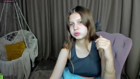elle_ellise online show from 09.11.25
