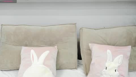 elle_ellise online show from 10.06.25