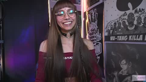 Snapshot of elle_uwu chatting on 01.23.25 follow me on instagram . online show from 01.23.25
