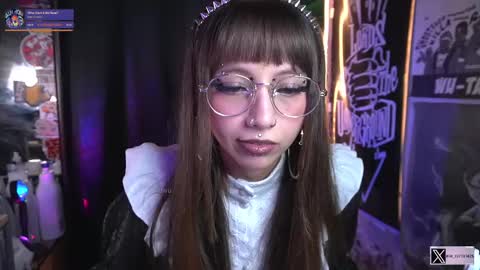 follow me on instagram .    online show from 09.17.25