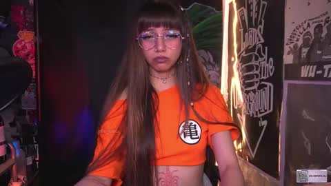 follow me on instagram .    online show from 11.03.25