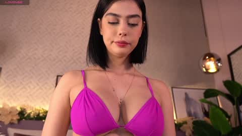 Elle Diane online show from 12.23.24