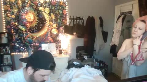 Lizzy Kay Petite online show from 01.14.25