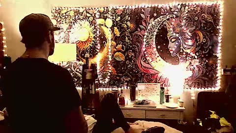 Lizzy Kay Petite online show from 02.23.25