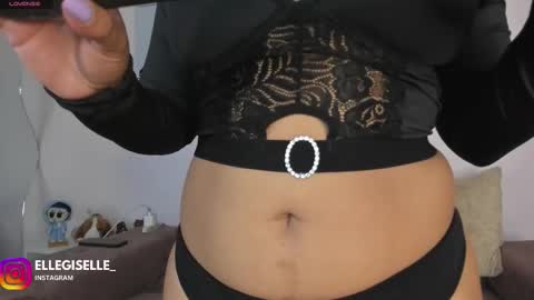 Yiss online show from 09.29.25