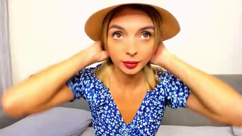 ellen_flow online show from 09.18.25