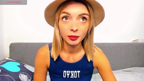 ellen_flow online show from 09.30.25