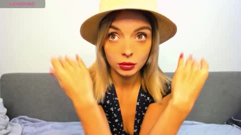 ellen_flow online show from 10.20.25