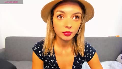 ellen_flow online show from 11.09.25