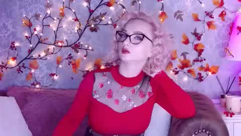 Snapshot of ellianareese chatting on 09.14.25 Elliana online show from 09.14.25
