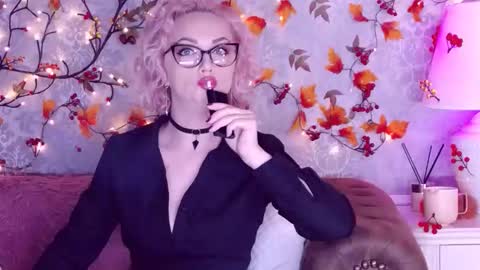 Snapshot of ellianareese chatting on 09.15.25 Elliana online show from 09.15.25