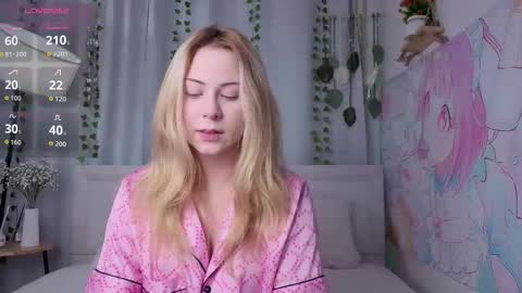 Snapshot of ellie_hollow chatting on 02.28.26 Ellie online show from 02.28.26