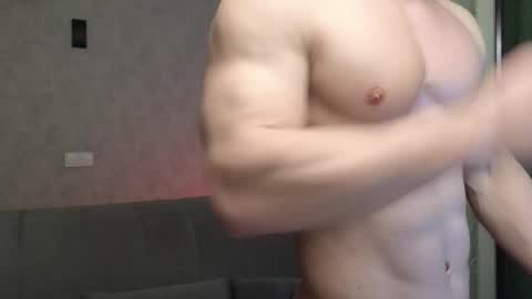 elliot_muscle04 online show from 02.28.26