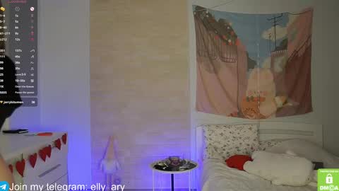 elly_ary online show from 03.07.25