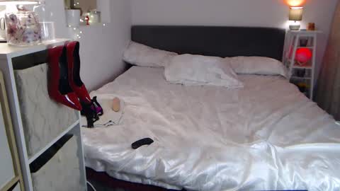 Denise online show from 01.29.25