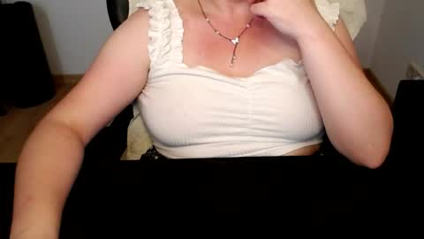 Elly online show from 06.30.26