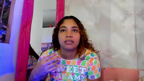 ellybloom online show from 04.30.26