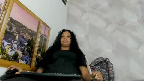 ellybloom online show from 06.22.26