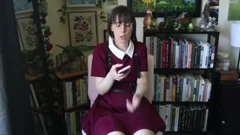 Elly Naomi online show from 06.06.26