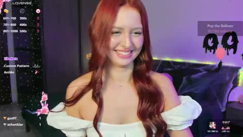 EllyPeach online show from 10.20.25