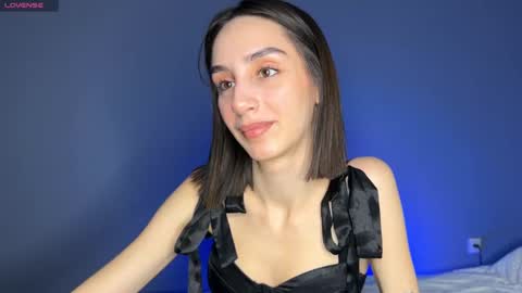 Snapshot of ellzabeth_ellison chatting on 02.25.25 Im online Fri Sun Mon Tue Thu Fri Sat3 from 1000 online show from 02.25.25