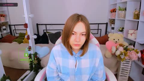 elma_lily online show from 01.17.26