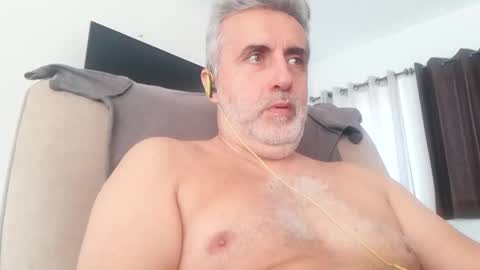 Snapshot of elmejorfvb2 chatting on 02.26.25 fer online show from 02.26.25
