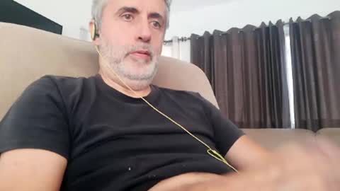 Snapshot of elmejorfvb2 chatting on 11.20.25 fer online show from 11.20.25