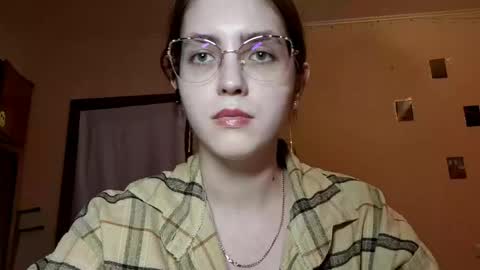 Kate online show from 04.17.26