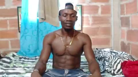 elmiltonnjakee online show from 06.11.26