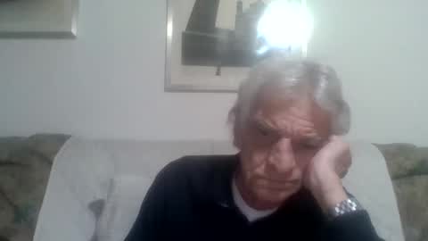 elmo191271 online show from 10.12.25