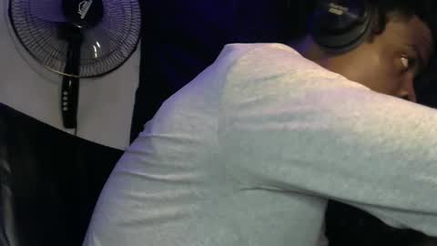 Snapshot of elniga21 chatting on 12.30.24 EL NIIGGGAA  21                                                                  EL NIGGA  21 online show from 12.30.24