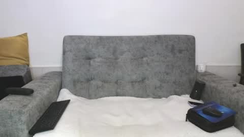 Elodie online show from 04.13.26