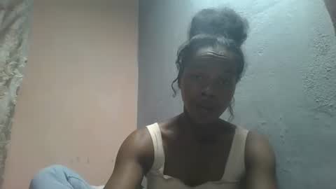 elodie228680 online show from 04.29.26