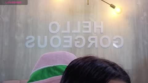 Snapshot of elody_a chatting on 10.29.25 Elody online show from 10.29.25