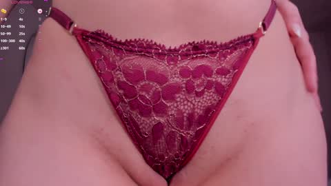 ELOISA OLIVERO online show from 12.28.24