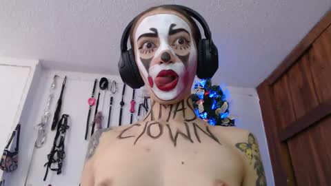 Snapshot of eloise_brown_ chatting on 12.22.24 Chelsea Please help me to reach 100 thumbs up online show from 12.22.24