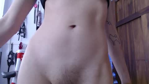 Snapshot of eloise_brown_ chatting on 12.23.24 Chelsea Please help me to reach 100 thumbs up online show from 12.23.24