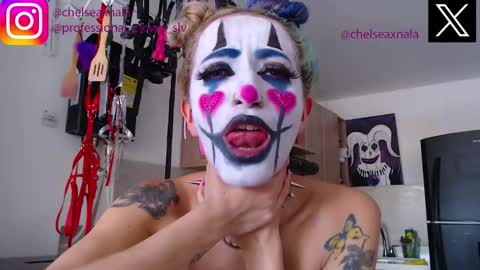 Chelsea  Please help me to reach 100 thumbs up online show from 09.25.25