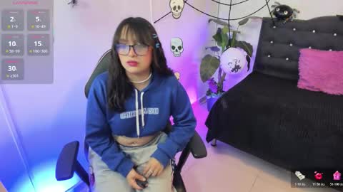 Snapshot of eloise_tay chatting on 10.24.25 ELOISE  online show from 10.24.25