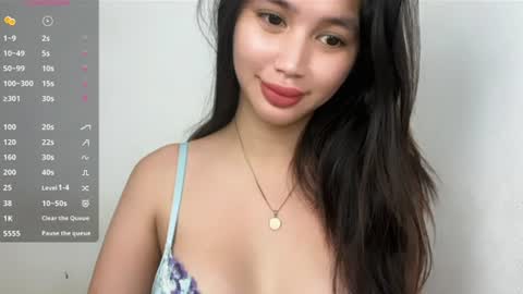 Snapshot of elora_charming chatting on 07.18.26 elora_charming online show from 07.18.26
