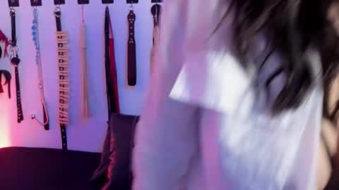 Snapshot of elowen_halley1 chatting on 02.22.26 elowen_halley1 online show from 02.22.26