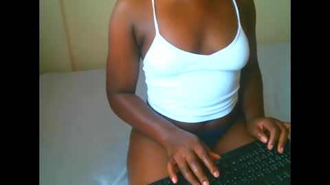 Elphaba online show from 12.03.25