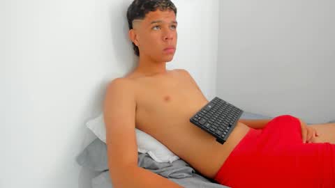 Snapshot of elpicha_dotado chatting on 02.05.26 elpicha_dotado online show from 02.05.26