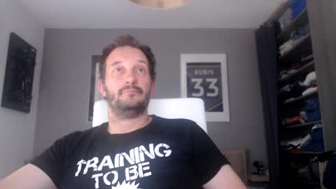Snapshot of elpiloto05 chatting on 07.15.26 Elpiloto online show from 07.15.26