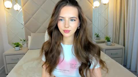 Snapshot of elsa_carterr chatting on 03.06.25 elsa_carterr online show from 03.06.25