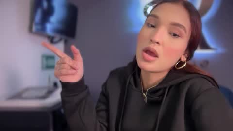  ELSA  online show from 09.30.25